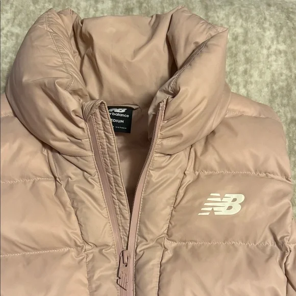 NWOT New Balance Pink Puffer Vest - Picture 2 of 9